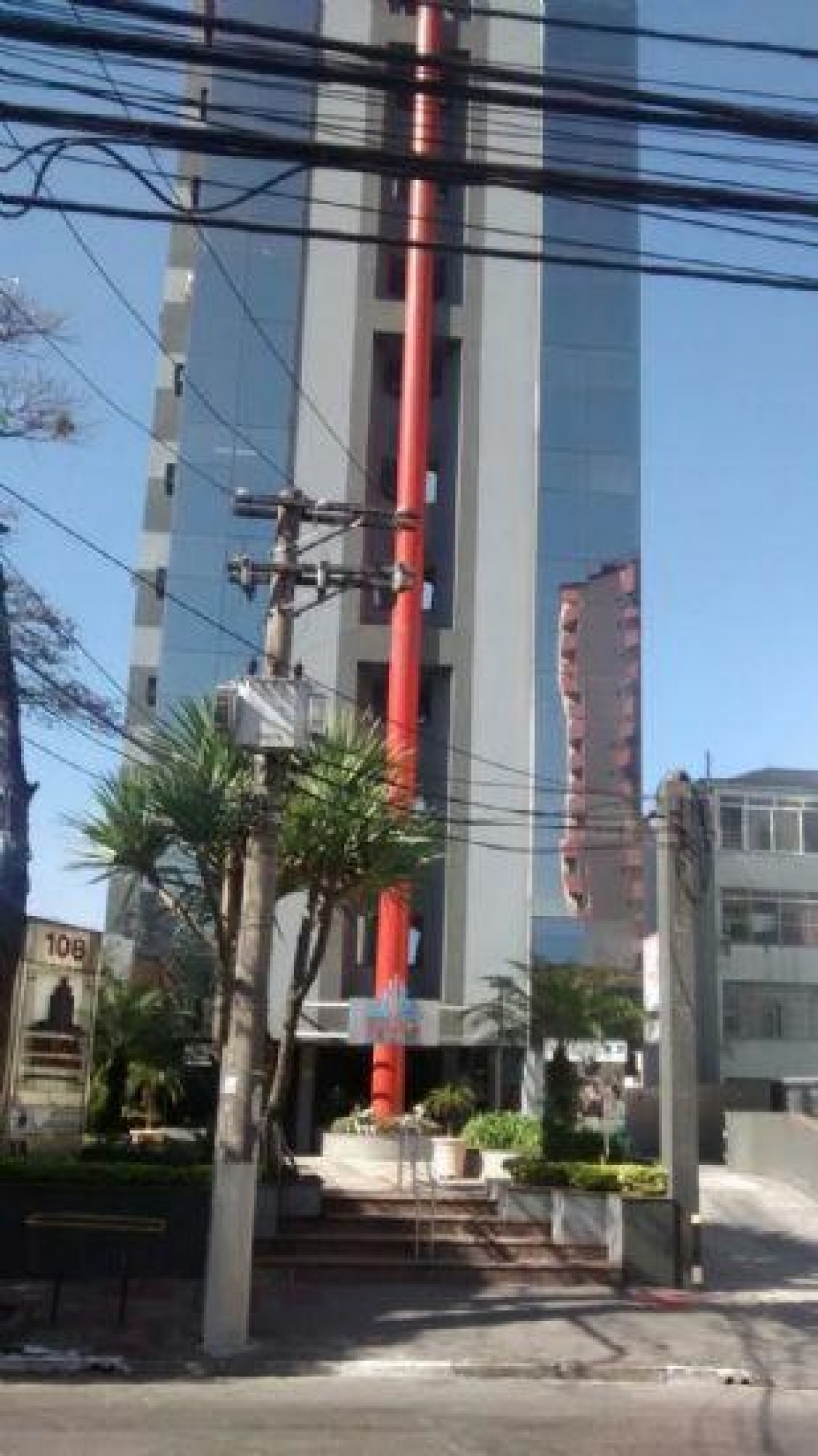 Sala Comercial na Água Fria .